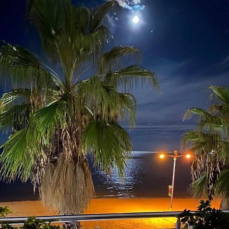 Durres Strand Direkt Am Meer Екстериор снимка