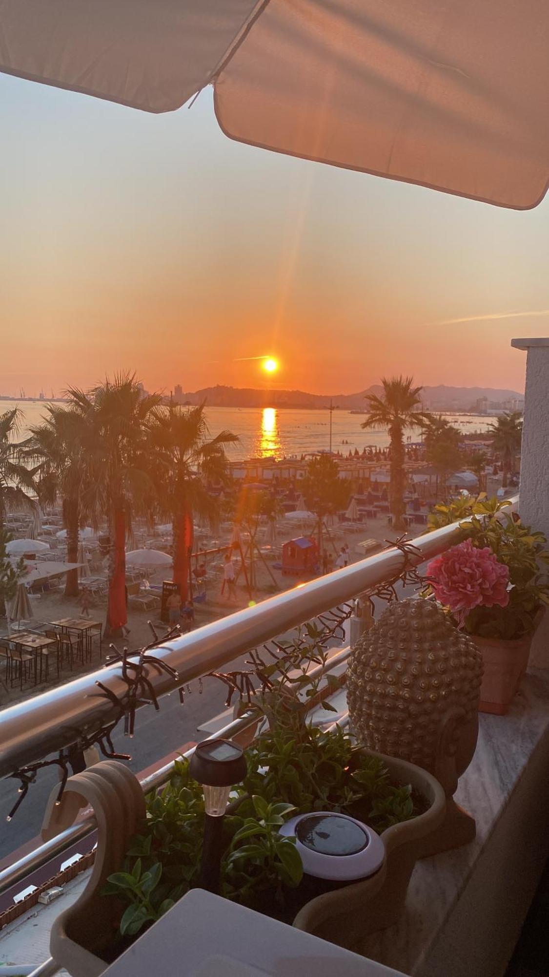 Durres Strand Direkt Am Meer Екстериор снимка